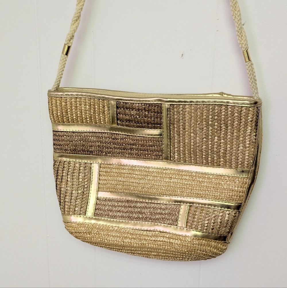 Vintage Wheat Straw Purse With Gold Accents By Worthington - Picture 2 of 12